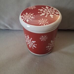 Red Snowflake Ceramic Jar